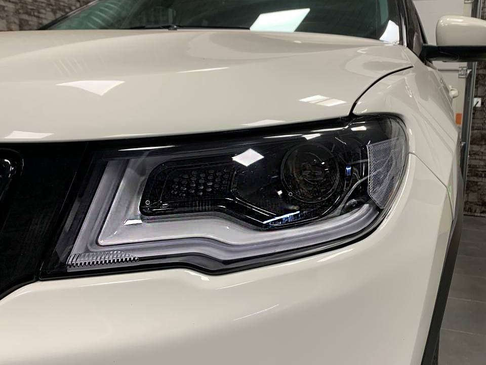 https://autosvet.com.ua/zamena-shtatnyh-linz