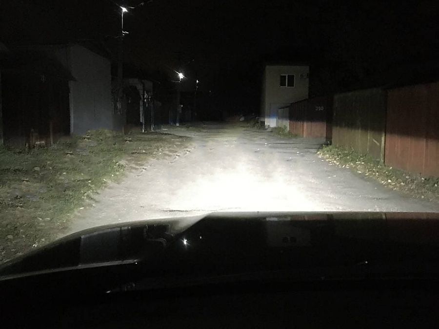 Ближнє світло тойота ауріон	
