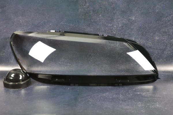 Скло фари для VOLKSWAGEN Passat B7 USA (2010-2015) праве