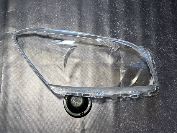 Скло фари для TOYOTA RAV4  (2008-2013) праве