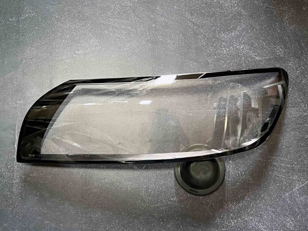 Скло фари для VOLVO S40 V40 (2004-2007) ліве