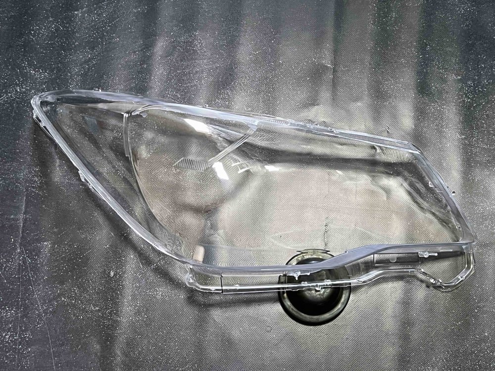Скло фари для SUBARU FORESTER (2013-2016) праве