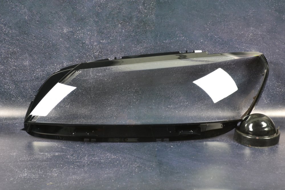 Скло фари для VOLKSWAGEN Passat B7 USA (2010-2015) ліве