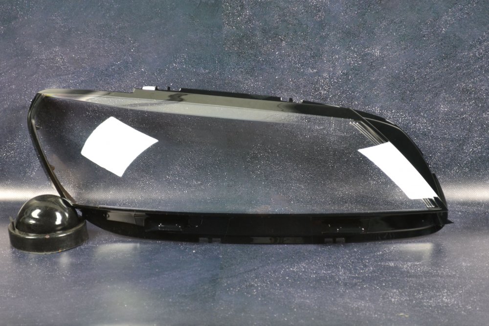 Скло фари для VOLKSWAGEN Passat B7 USA (2010-2015) праве