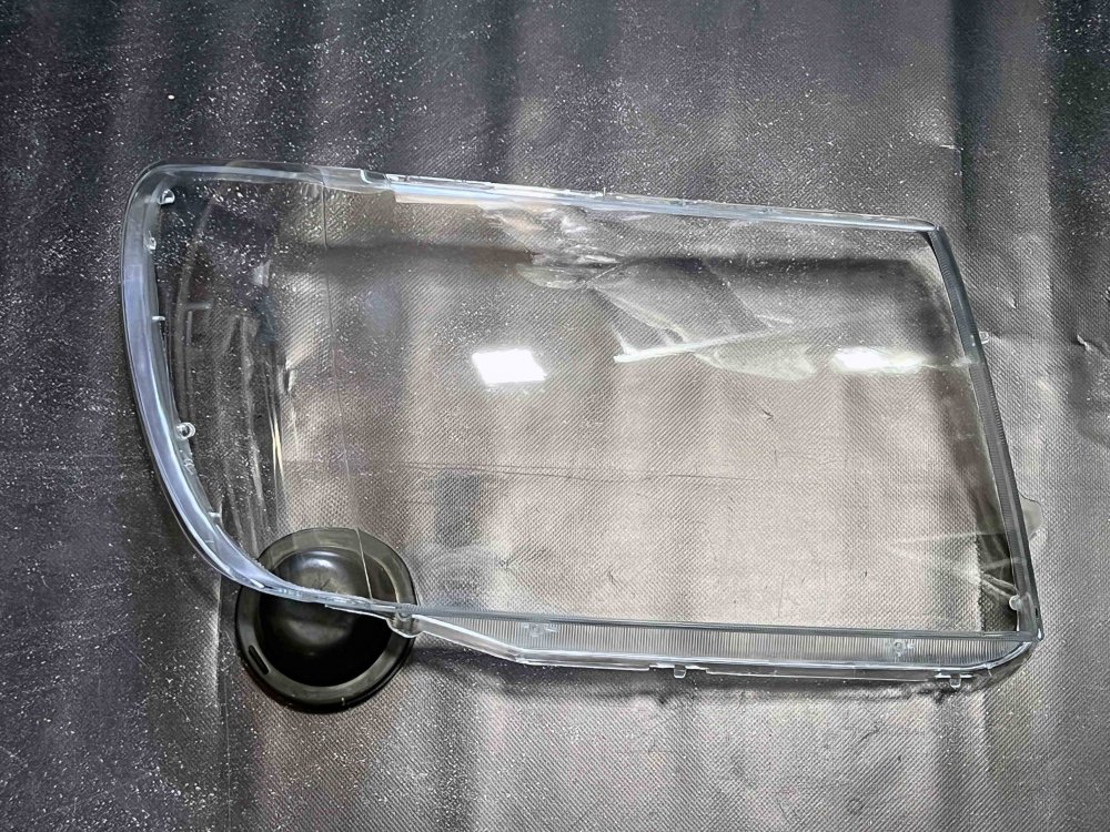 Скло фари для TOYOTA Land Cruiser J100 (2002-2007) праве