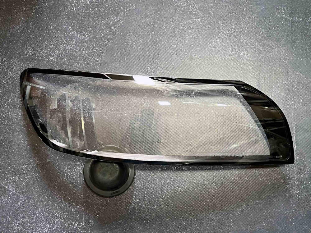 Скло фари для VOLVO S40 V40 (2004-2007) праве